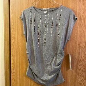 Kenneth Cole gray beaded top with sequins PS